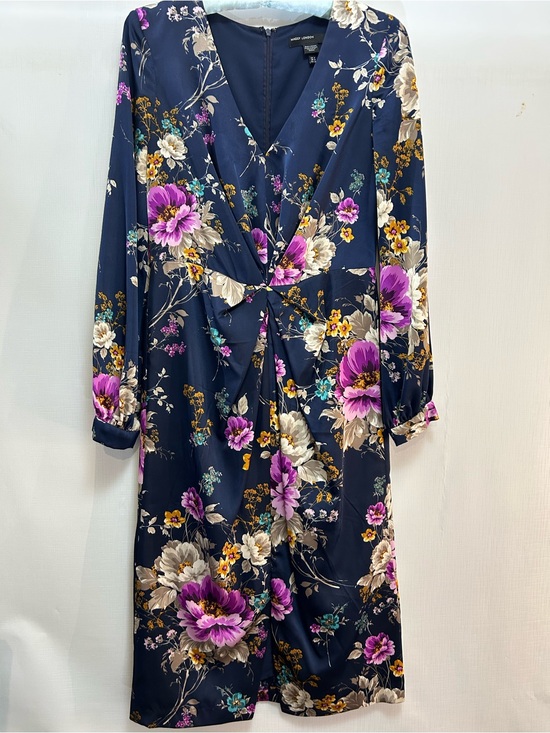 Maggy London Dresses & Skirts - Maggy London Navy Floral Twist-Front Midi Dress with Purple & Cream Blooms